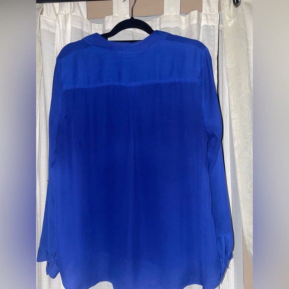 APT.9 Women’s Long Sleeve Royal Blue Button Down Blouse - Picture 2 of 3